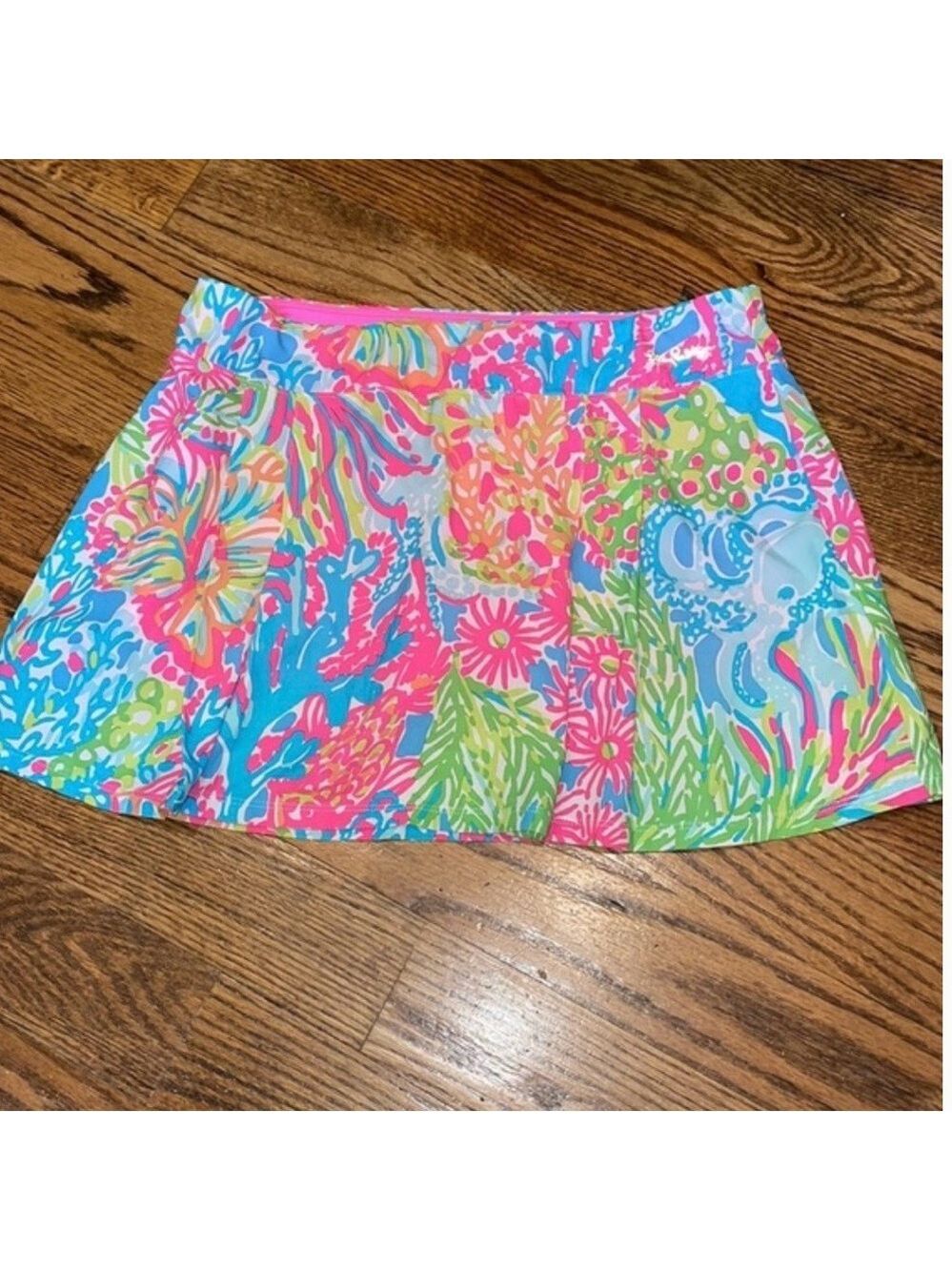Lilly Pulitzer Pink, Blue & Green Patterned Skort - Picture 3 of 8